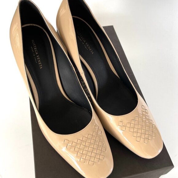 Bottega Veneta 430391 Patent Leather Cherbourg Pumps, Black, Tan or Gray - Picture 5 of 13